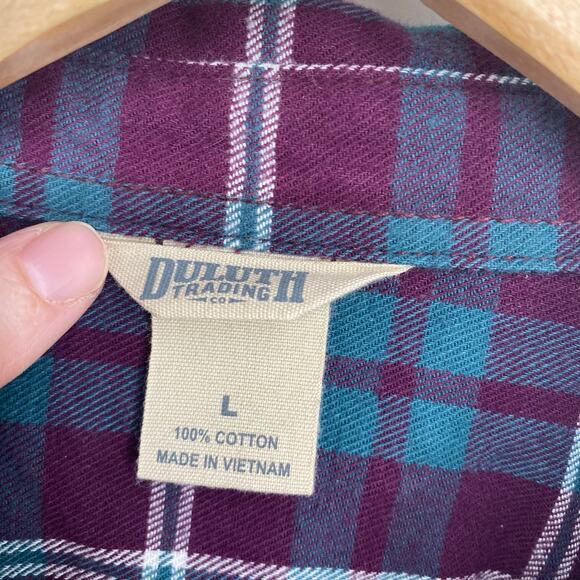 Duluth Top Women’s Large Plaid Flannel  Green & Purple Fall Outdoor Hiking Chore - Picture 4 of 8